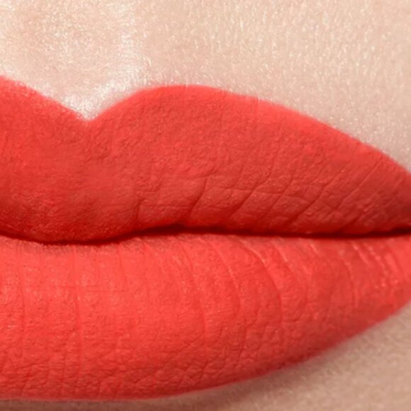 CHANELROUGE ALLURE LIQUID VELVET Ultrawear Intense Matte Liquid Lip Colour - Picture 7 of 7